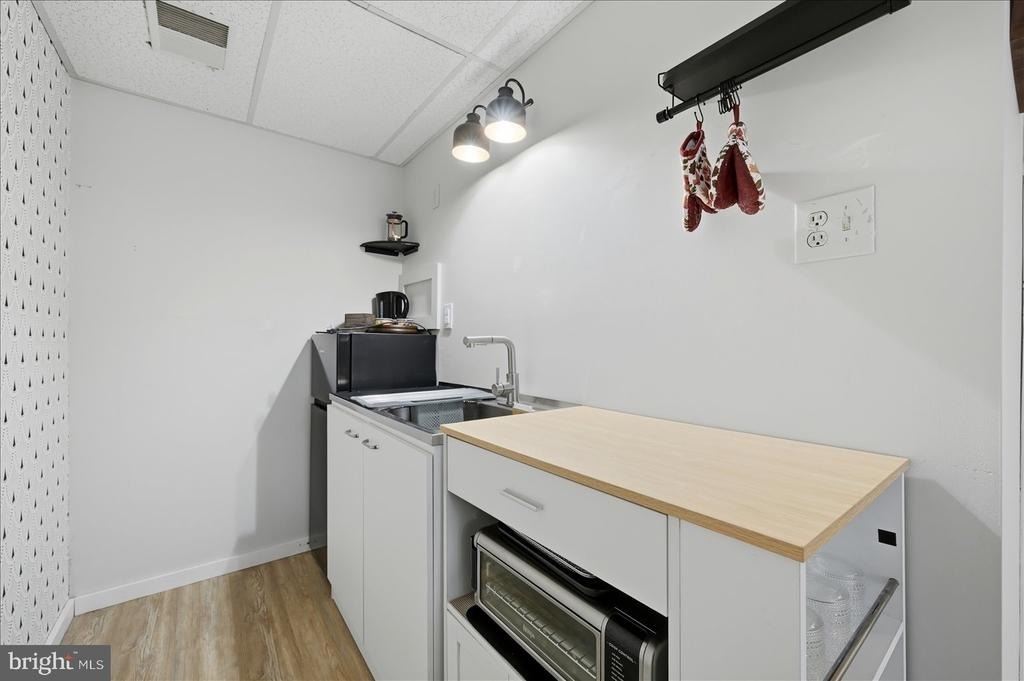 475 King St A - Photo 34