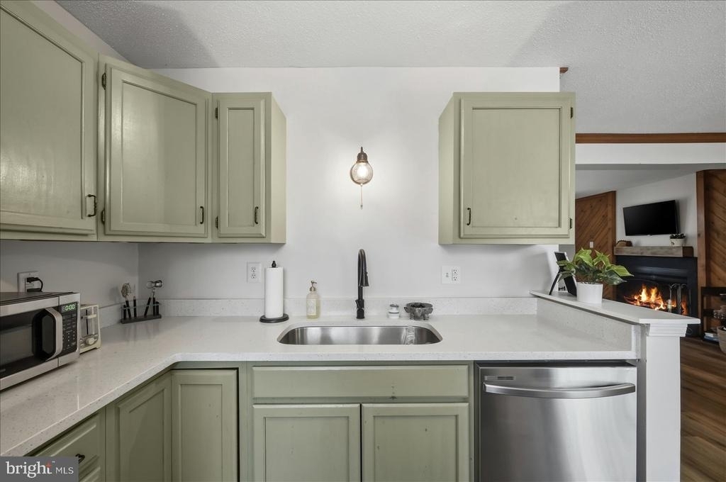 475 King St A - Photo 15
