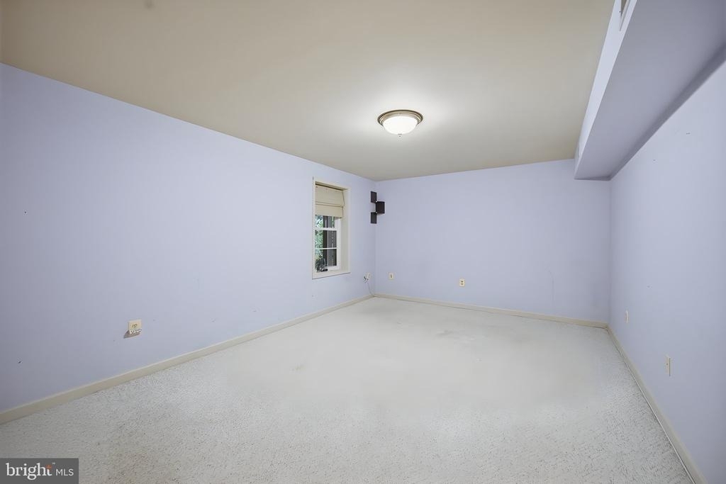 10212 Winged Elm Circle - Photo 17