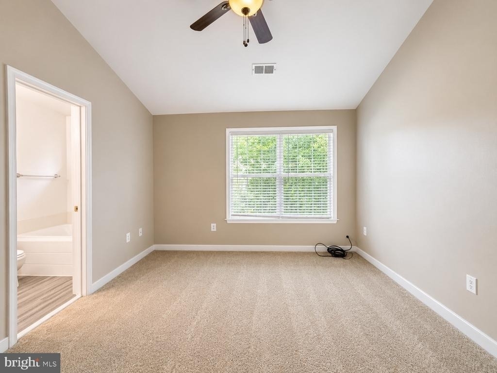 6065 Ticket Way - Photo 8