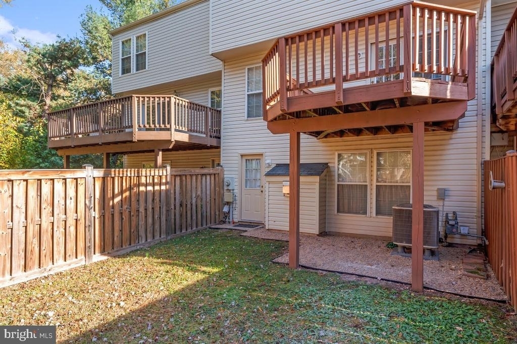 10339 Gent Court - Photo 4