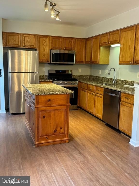 10339 Gent Court - Photo 2