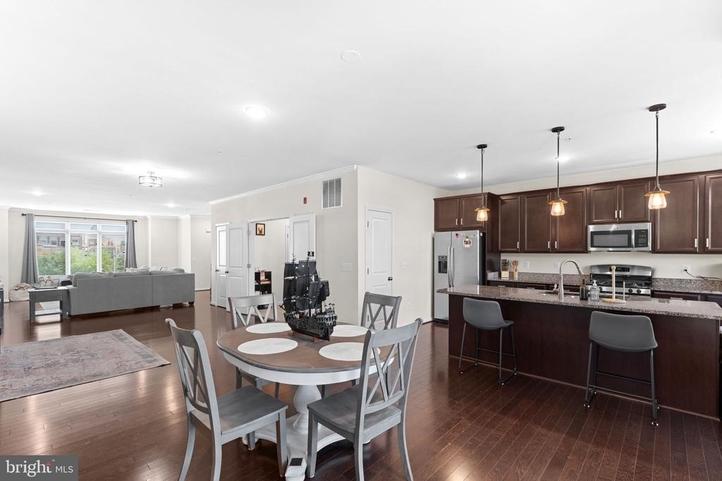 1518 Ribbon Limestone Terrace Se - Photo 14