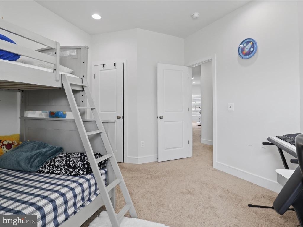 25441 Hartland Orchard Terrace - Photo 14