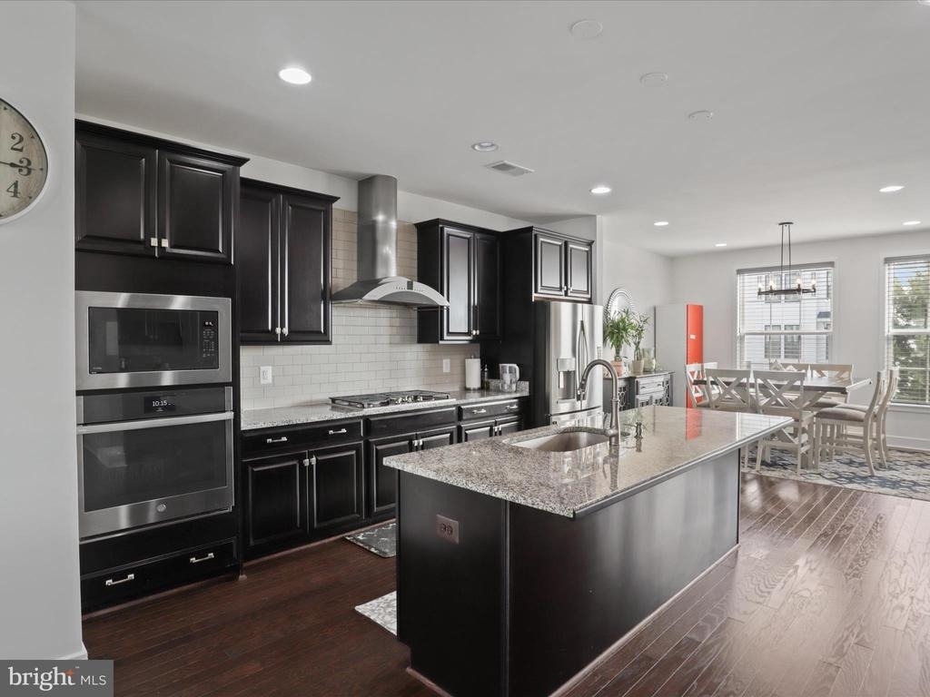 25441 Hartland Orchard Terrace - Photo 8