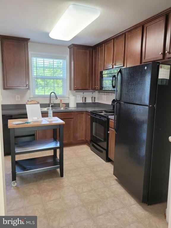 25117 Sweet Myrtle Square - Photo 17