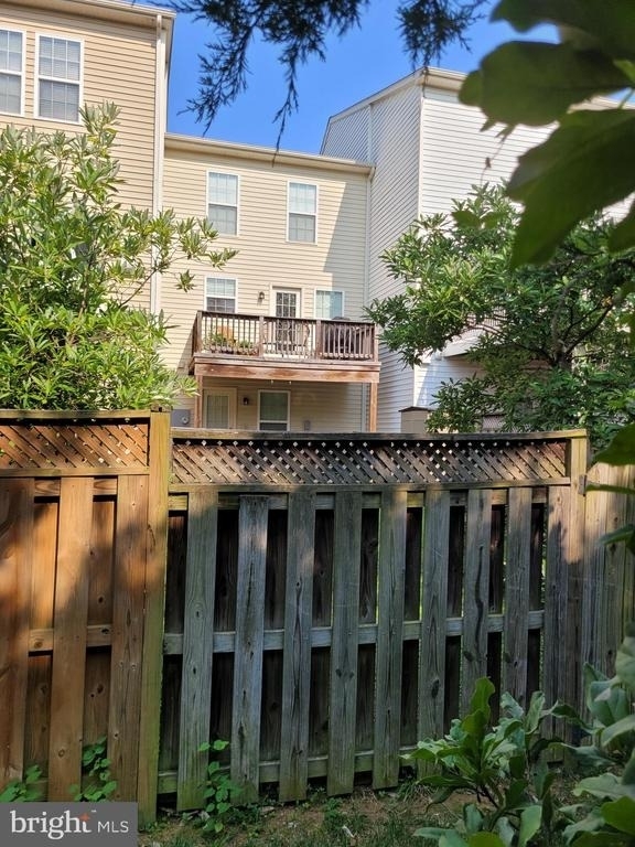 25117 Sweet Myrtle Square - Photo 0