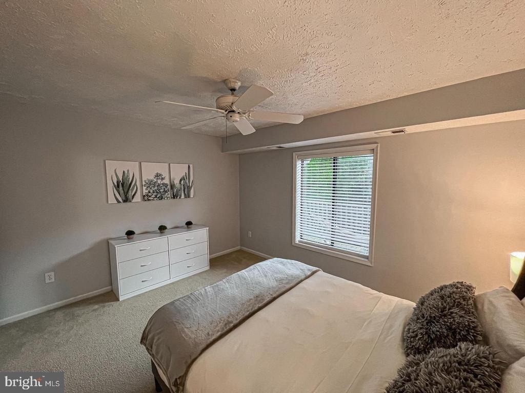 2239 Hunters Run Drive - Photo 22