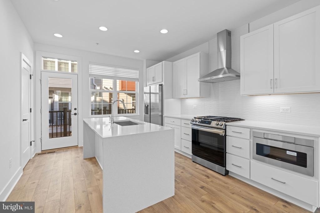3104 Camber Place - Photo 1