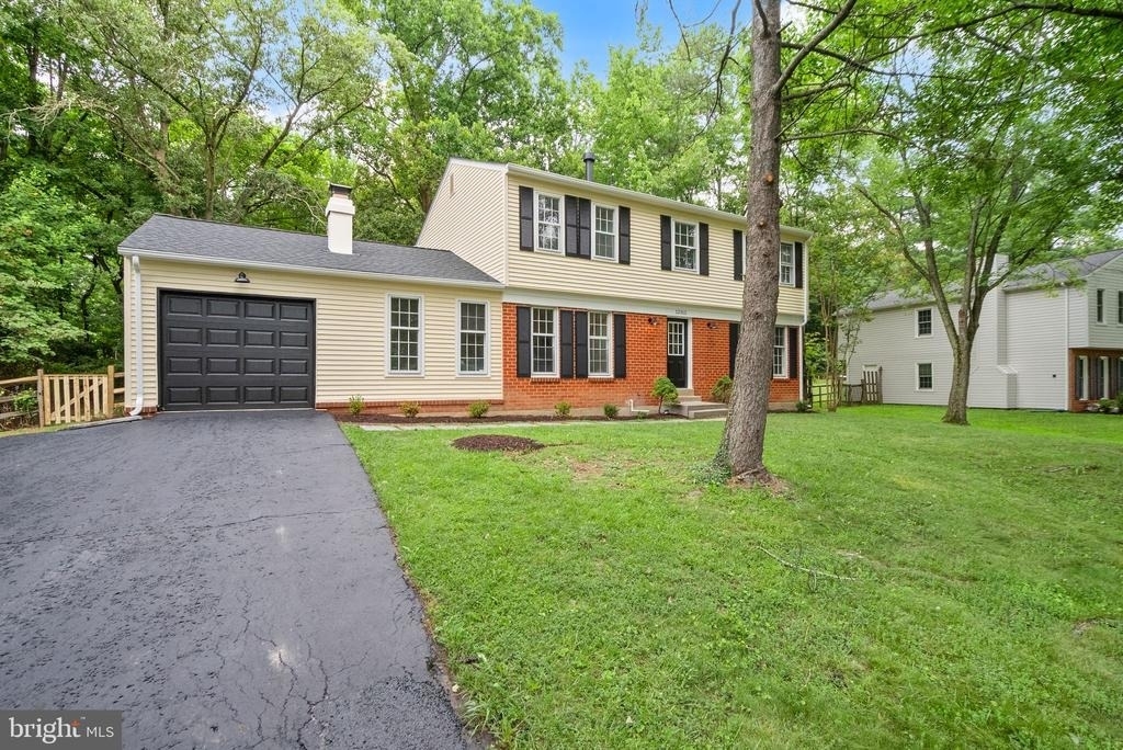 12312 Coleraine Court - Photo 3