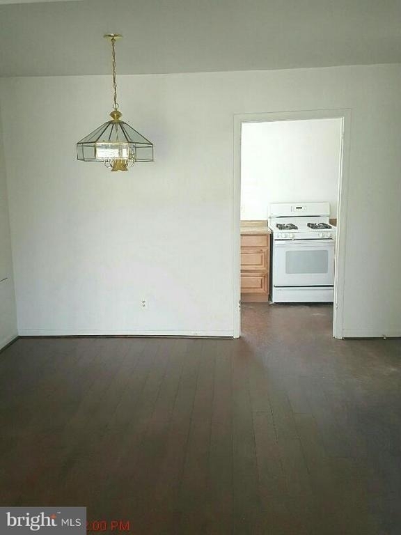 11620 Vantage Hill Road - Photo 3
