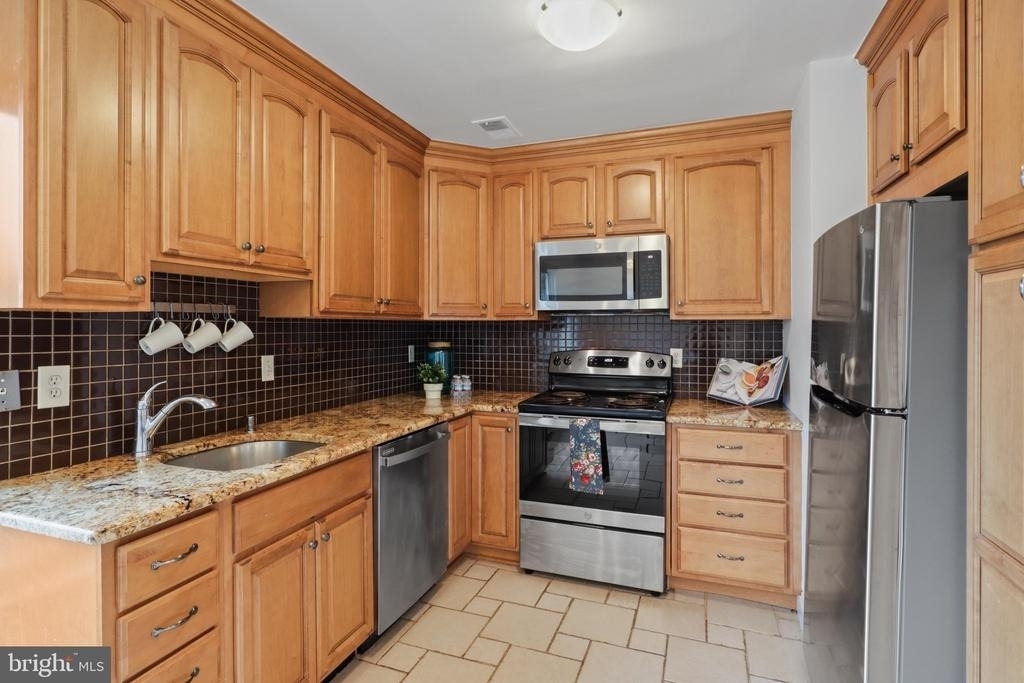 1751 Westwind Way - Photo 11