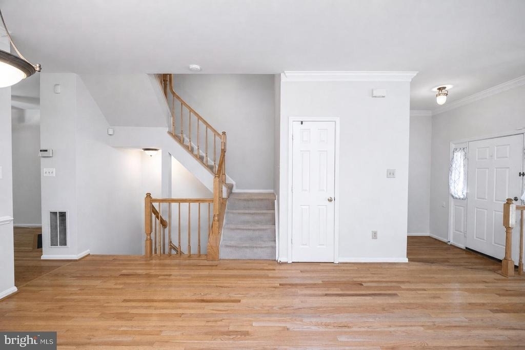 3940 Kathryn Jean Court - Photo 6