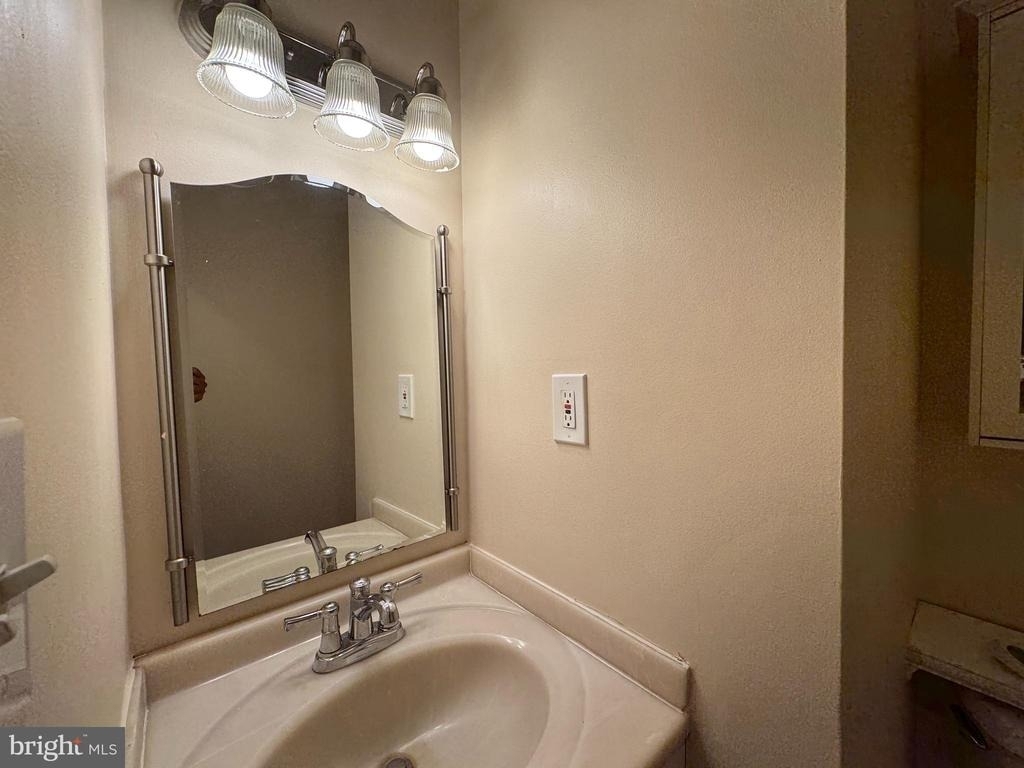 12302 Sleepy Lake Court - Photo 26