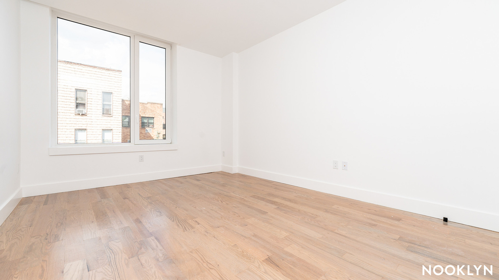 228 N 7th St - Photo 5