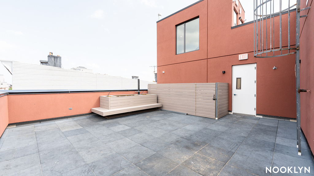 228 N 7th St - Photo 3