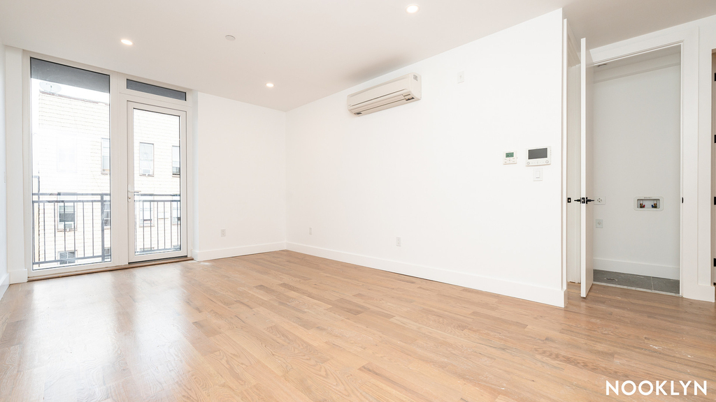 228 N 7th St - Photo 16