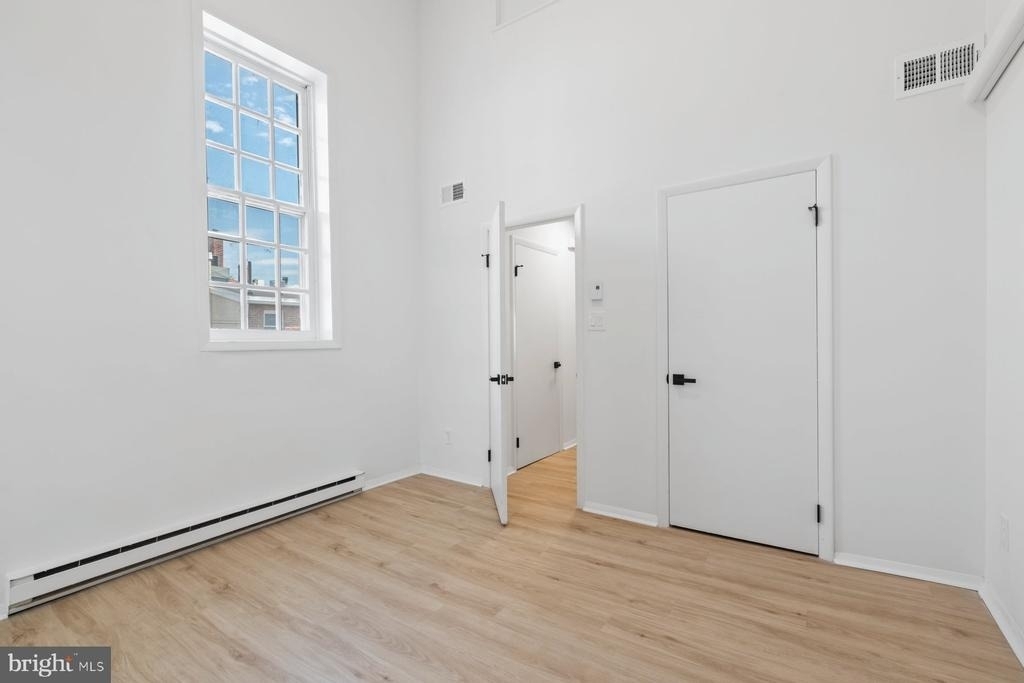 207 S Patrick Street - Photo 3