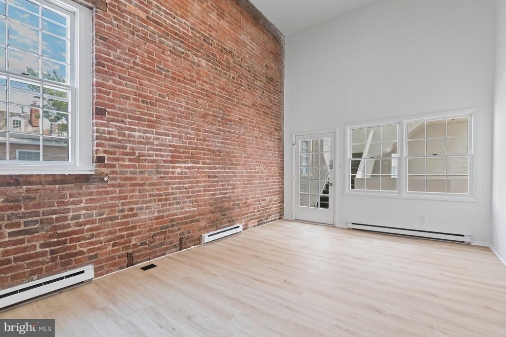 207 S Patrick Street - Photo 6