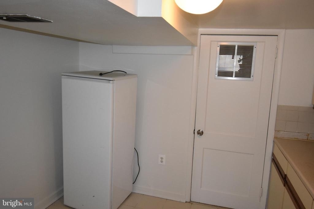 6001 26th Street N - Photo 17