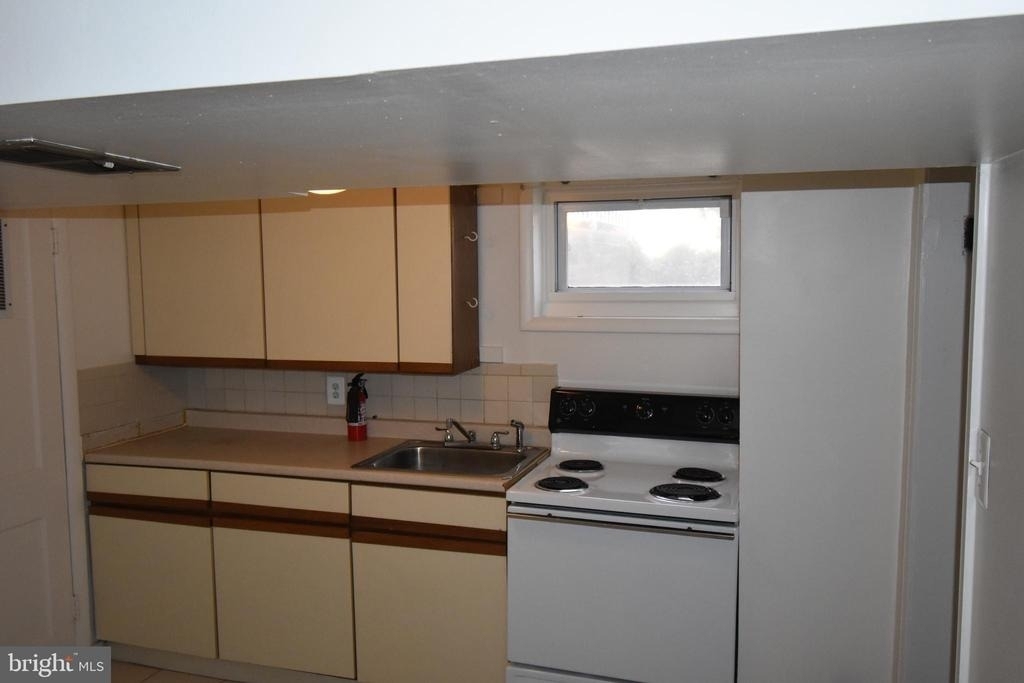 6001 26th Street N - Photo 15