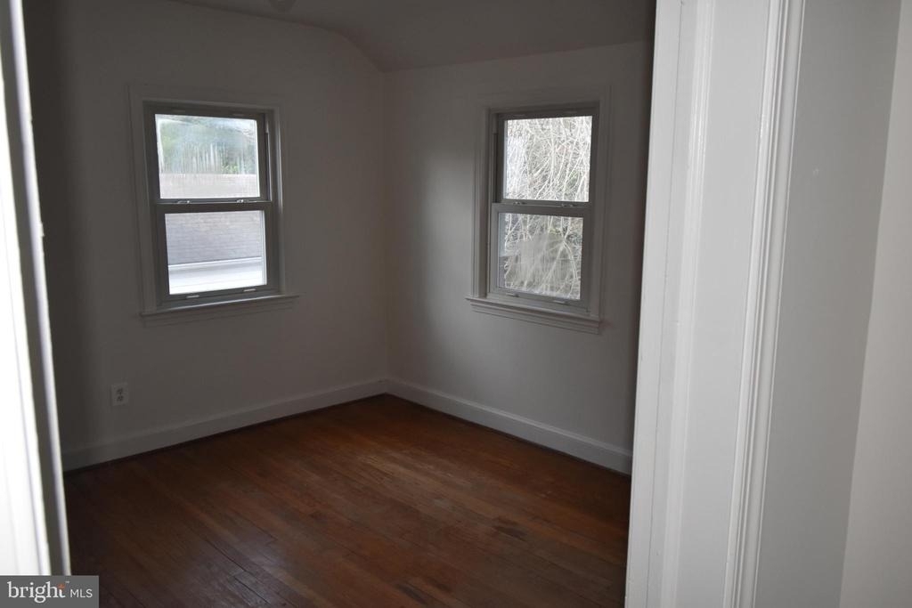 6001 26th Street N - Photo 12