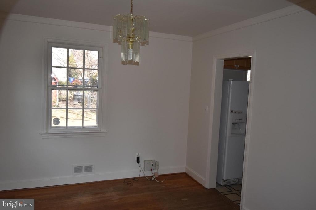 6001 26th Street N - Photo 7