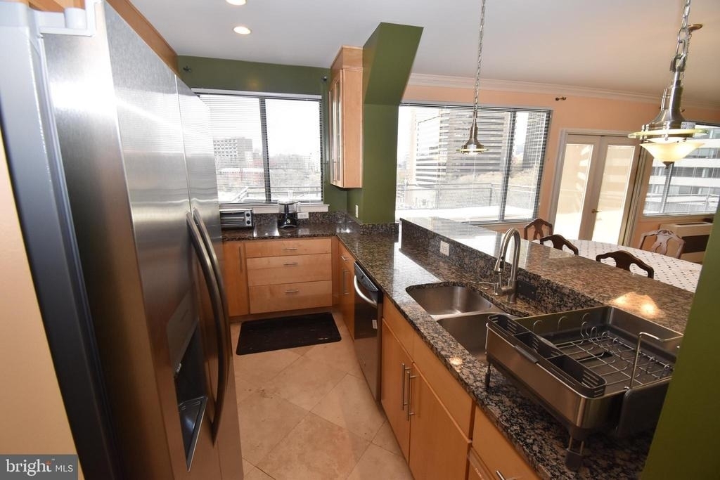 1121 Arlington Boulevard - Photo 3