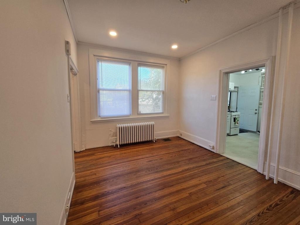 5455 Ridge Avenue - Photo 5