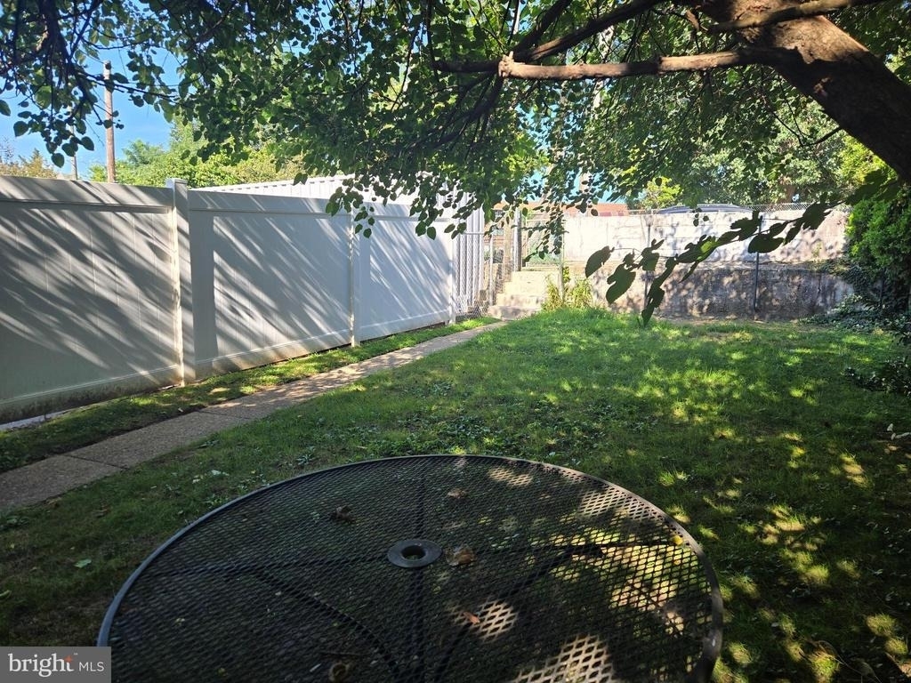 5455 Ridge Avenue - Photo 12