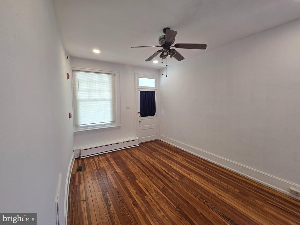 5455 Ridge Avenue - Photo 10