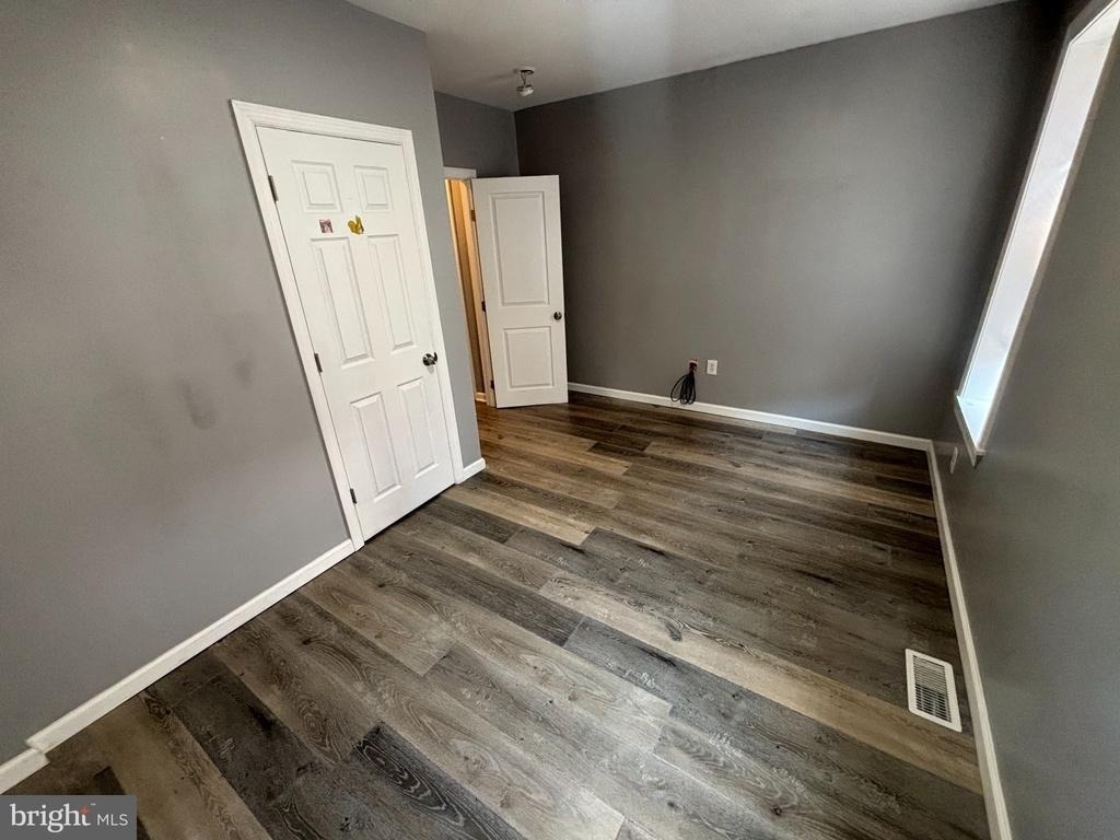 1717 Fontain Street - Photo 19
