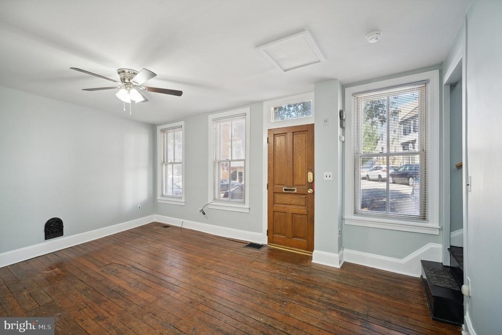 4373 Cresson Street - Photo 3