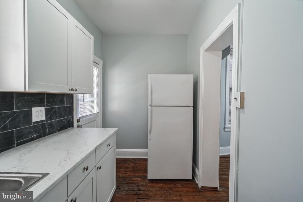 4373 Cresson Street - Photo 6
