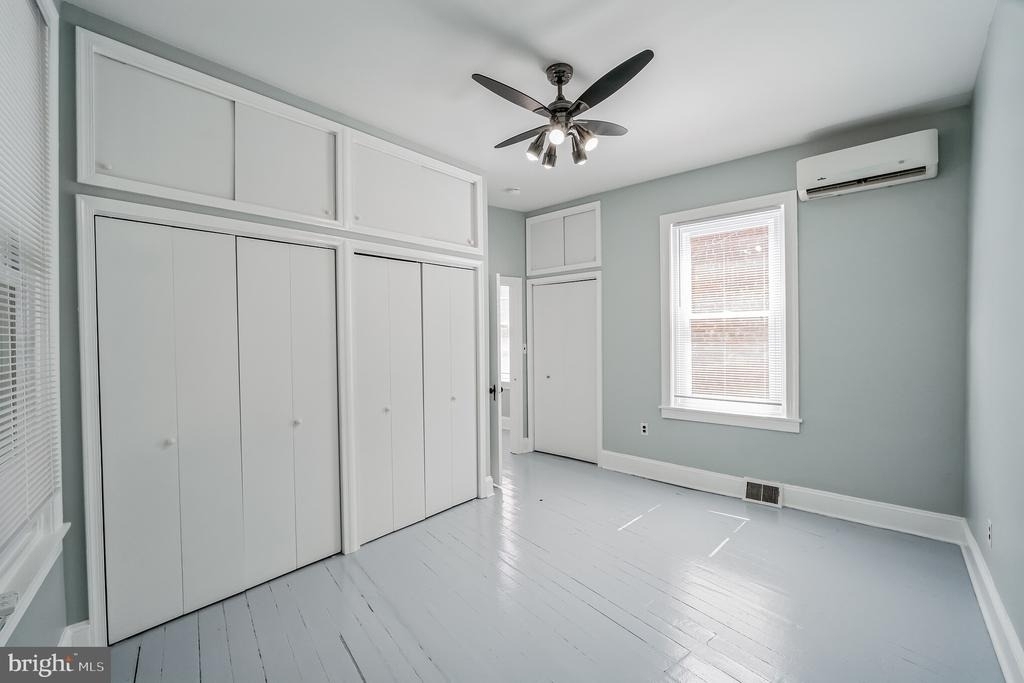 4373 Cresson Street - Photo 9