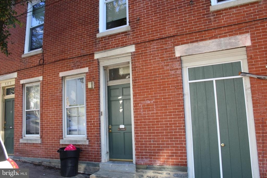 4373 Cresson Street - Photo 1