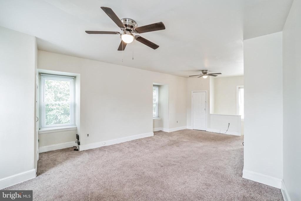 4373 Cresson Street - Photo 8