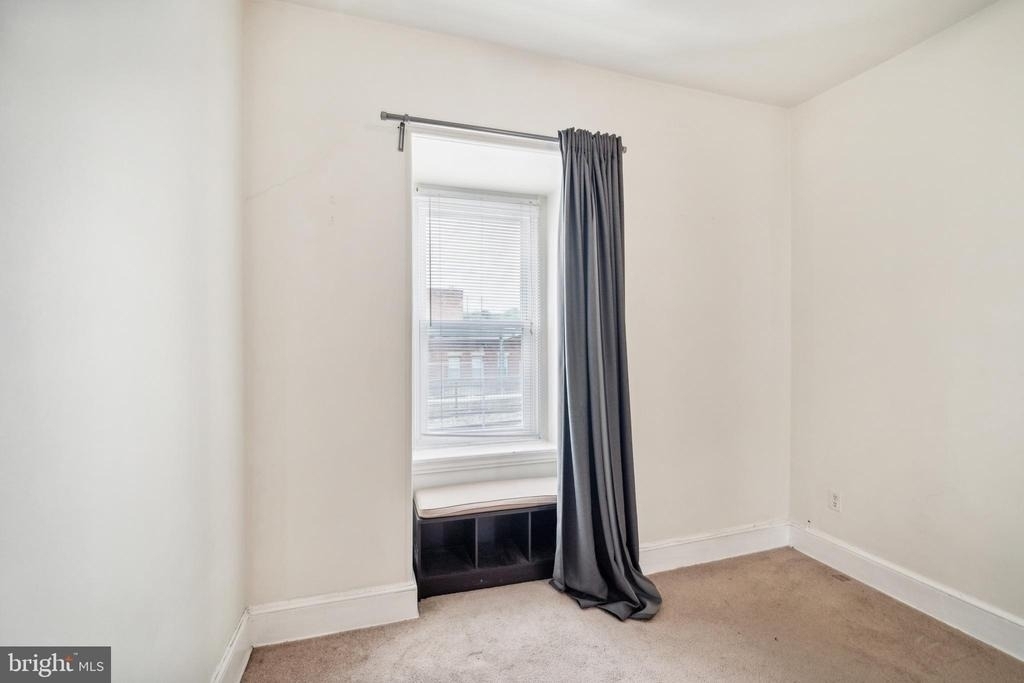 4373 Cresson Street - Photo 15