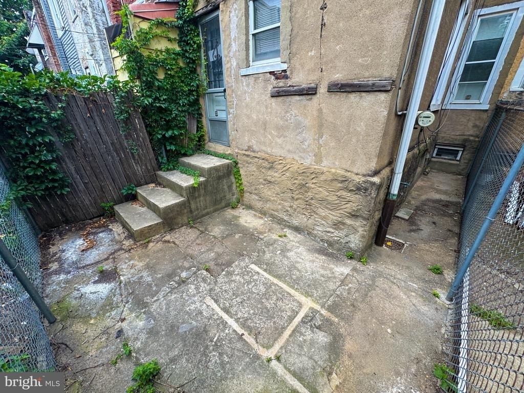 2082 Albright Street - Photo 14