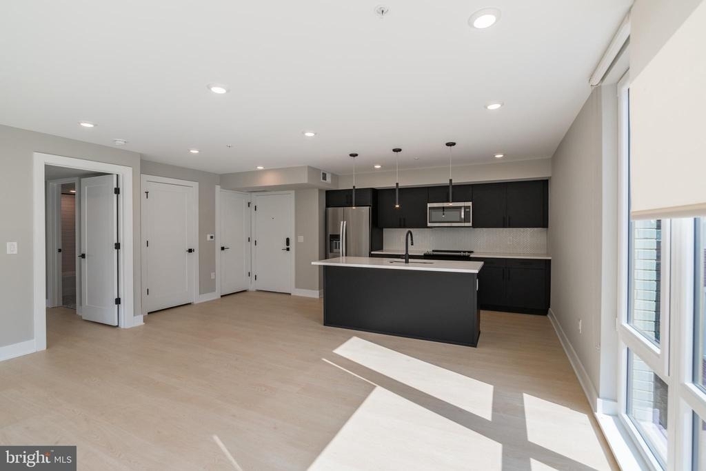 6604 Ridge Avenue - Photo 3