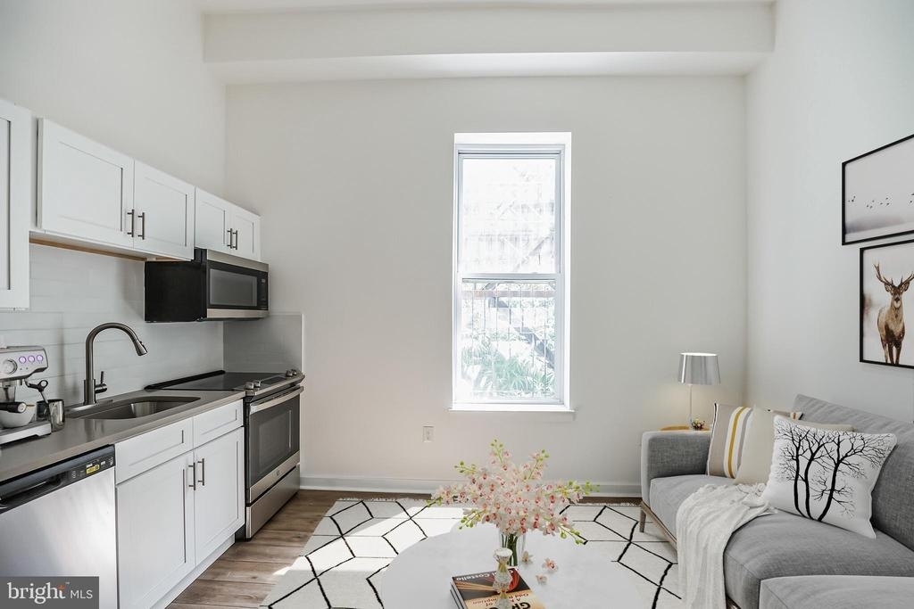 405 S 42nd Street - Photo 7