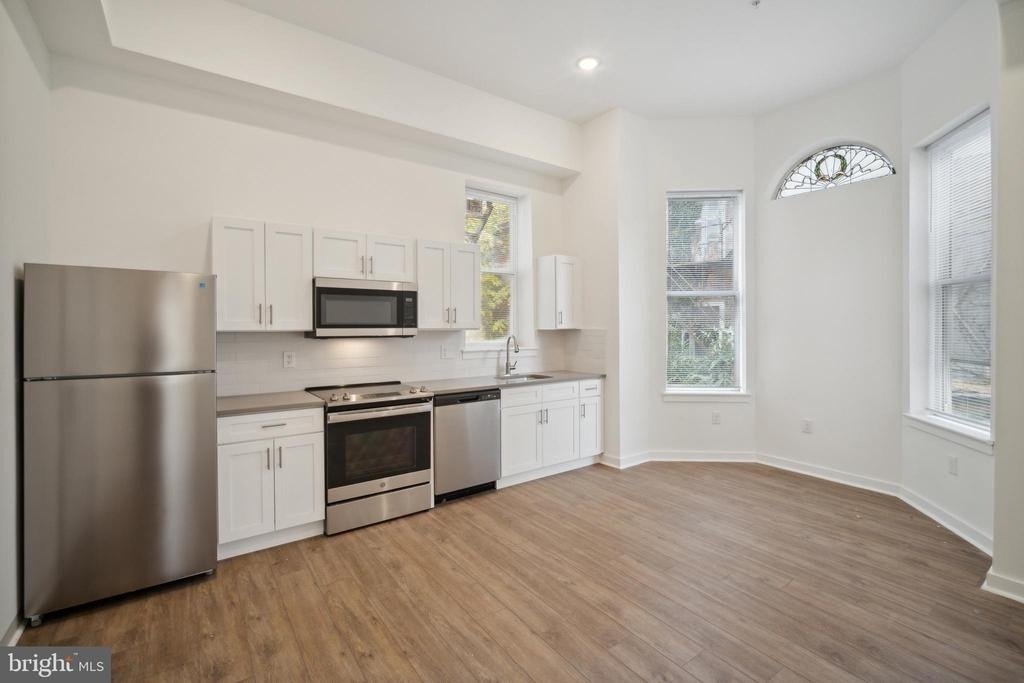 405 S 42nd Street - Photo 20