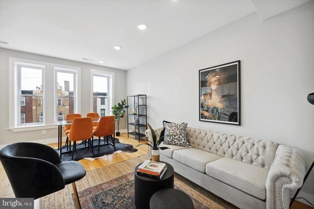 2827 W Girard Avenue - Photo 1