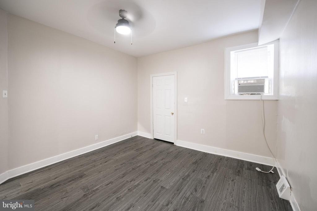 5847 Willows Avenue - Photo 6