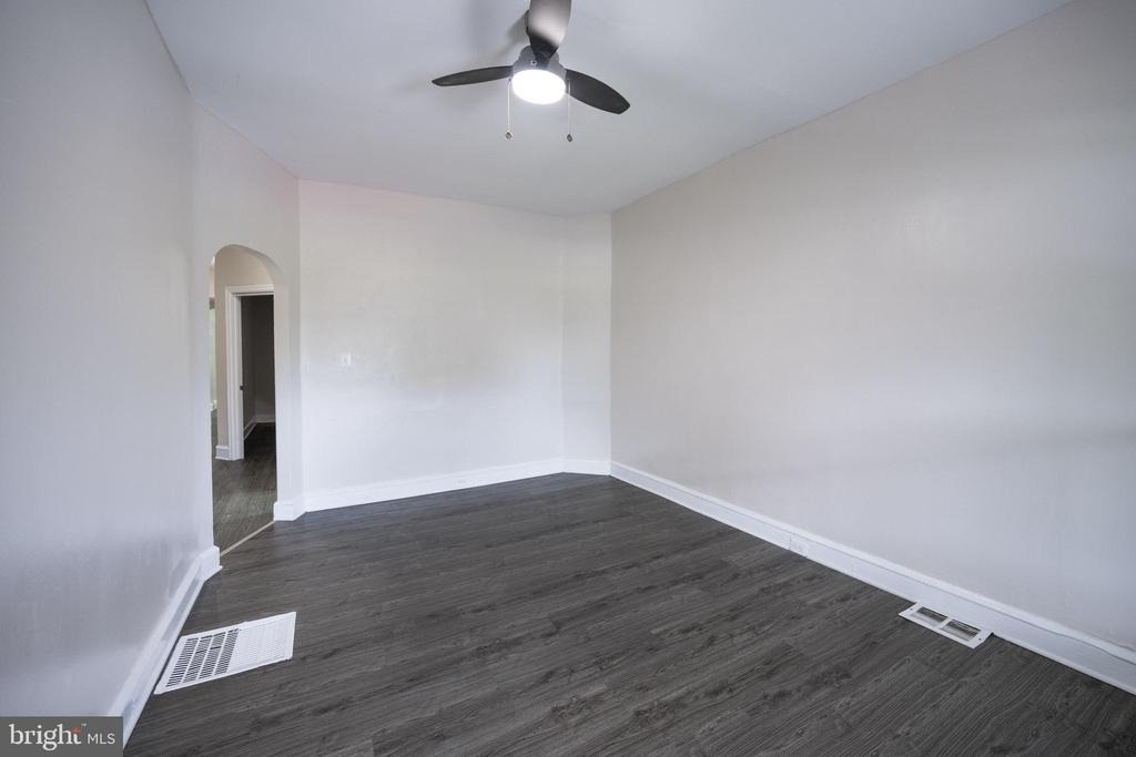5847 Willows Avenue - Photo 0