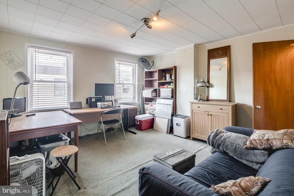 2231 S Clarion Street - Photo 10