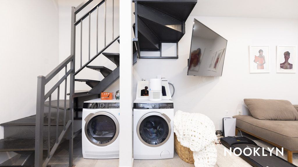 978 Kent Ave - Photo 9