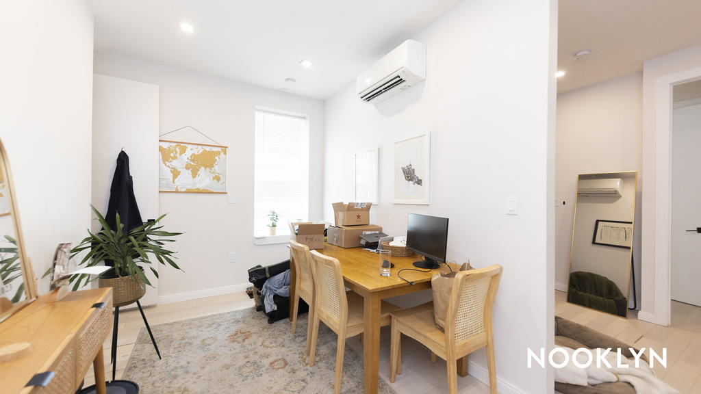 978 Kent Ave - Photo 11