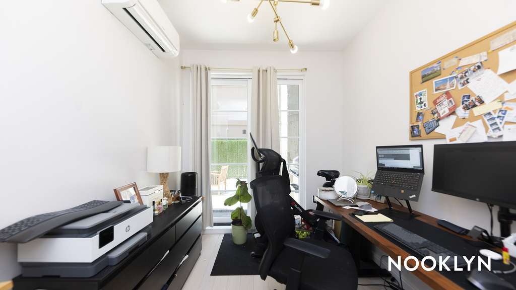 978 Kent Ave - Photo 15