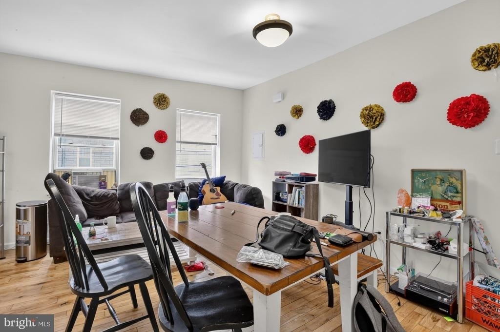 1655 S Bancroft Street - Photo 4
